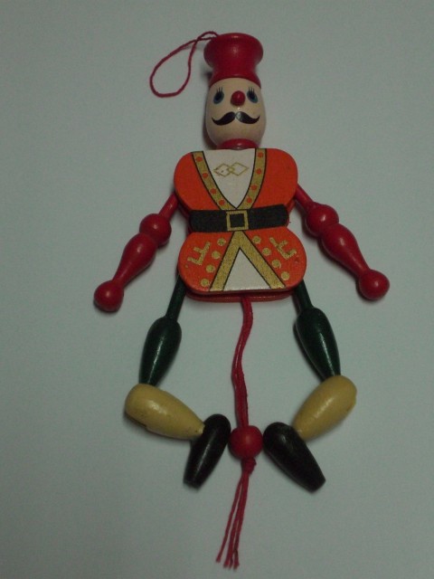 Марионетка от дърво - Дървени човечета