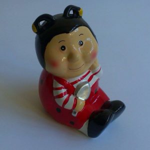 Керамична касичка - калинка.