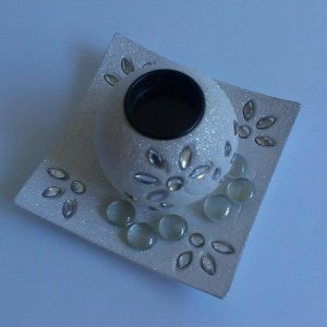 Свещник - тумбест единичен