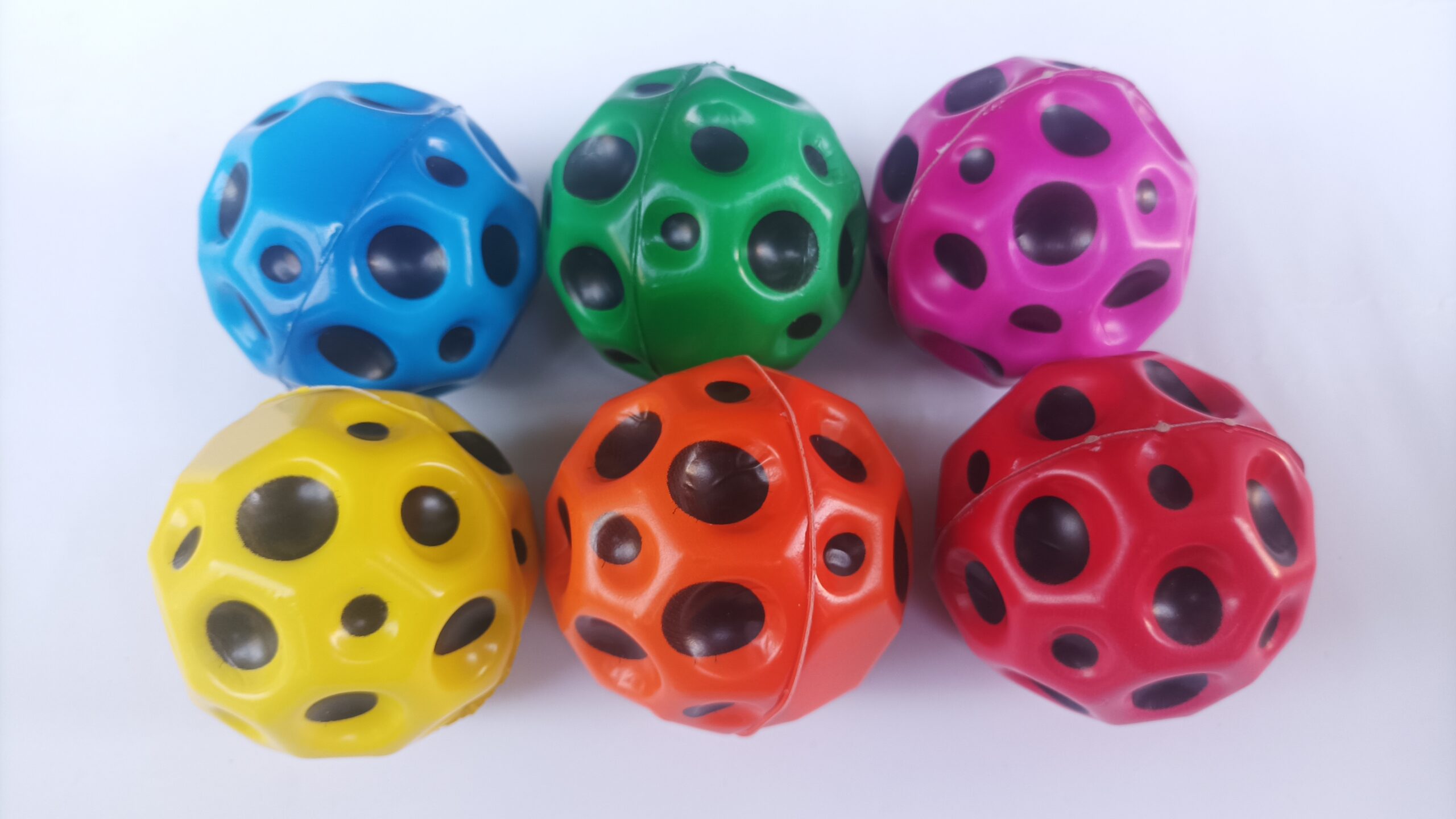 Подскачаща топка Муун бол Moon ball