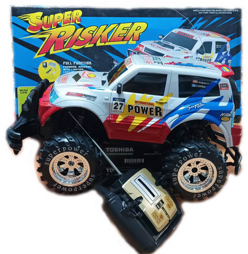 Джип с радиоуправление огромен